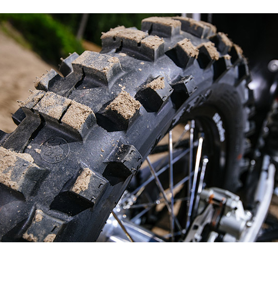 Metzeler MCE 6 DAYS EXTREME - Enduro F.I.M. (DOT approved